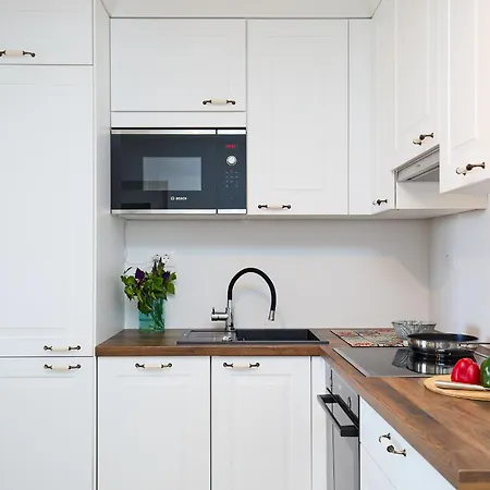 Hedera Estate, Hedera A9