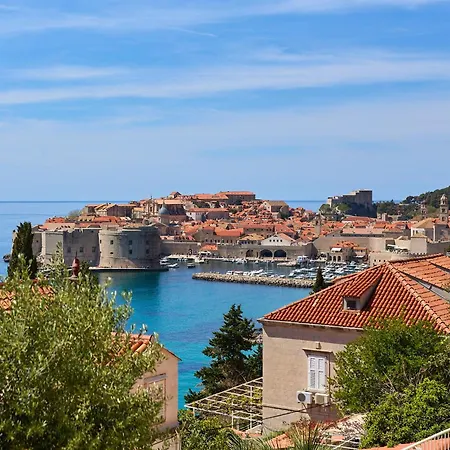 Hedera Estate, Hedera A9