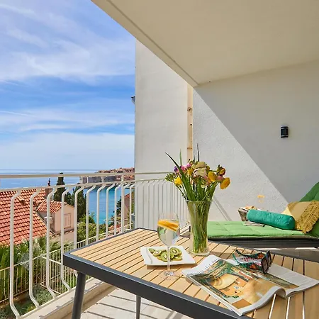 Hedera Estate, Hedera A9