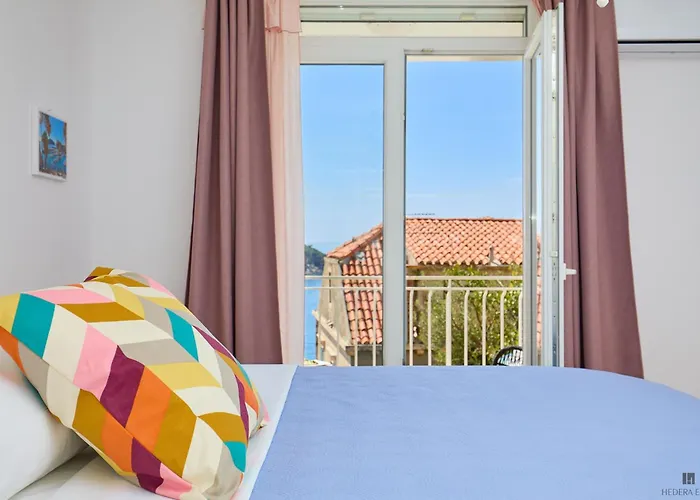 Hedera Estate, Hedera A9