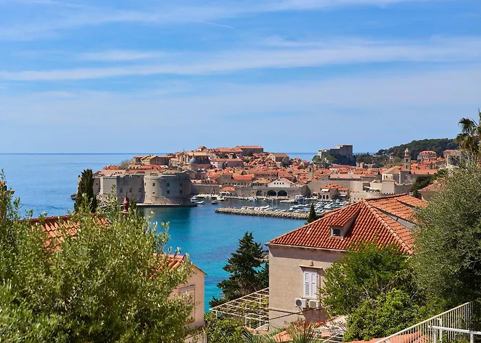 Hedera Estate, Hedera A9