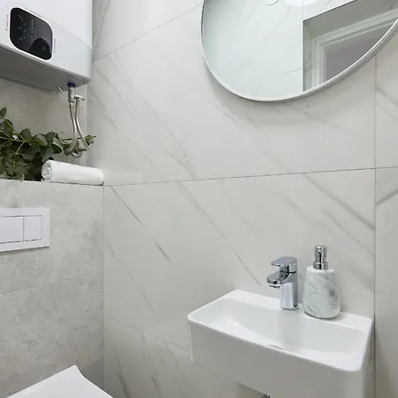 Hedera Estate, Hedera A9 * Ragusa