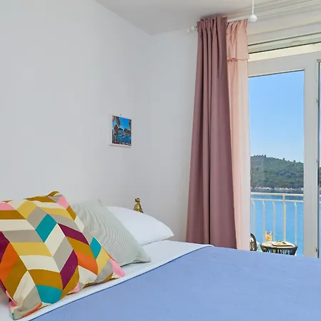 Hedera Estate, Hedera A9 * Ragusa